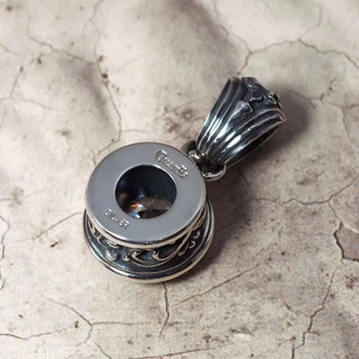 Aster Round Pendant