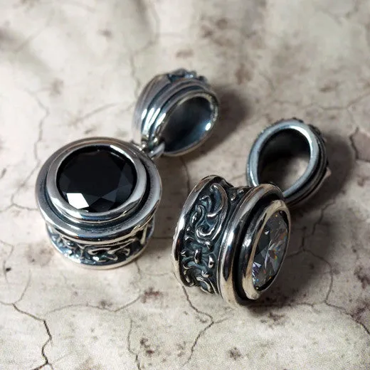 Aster Round Pendant