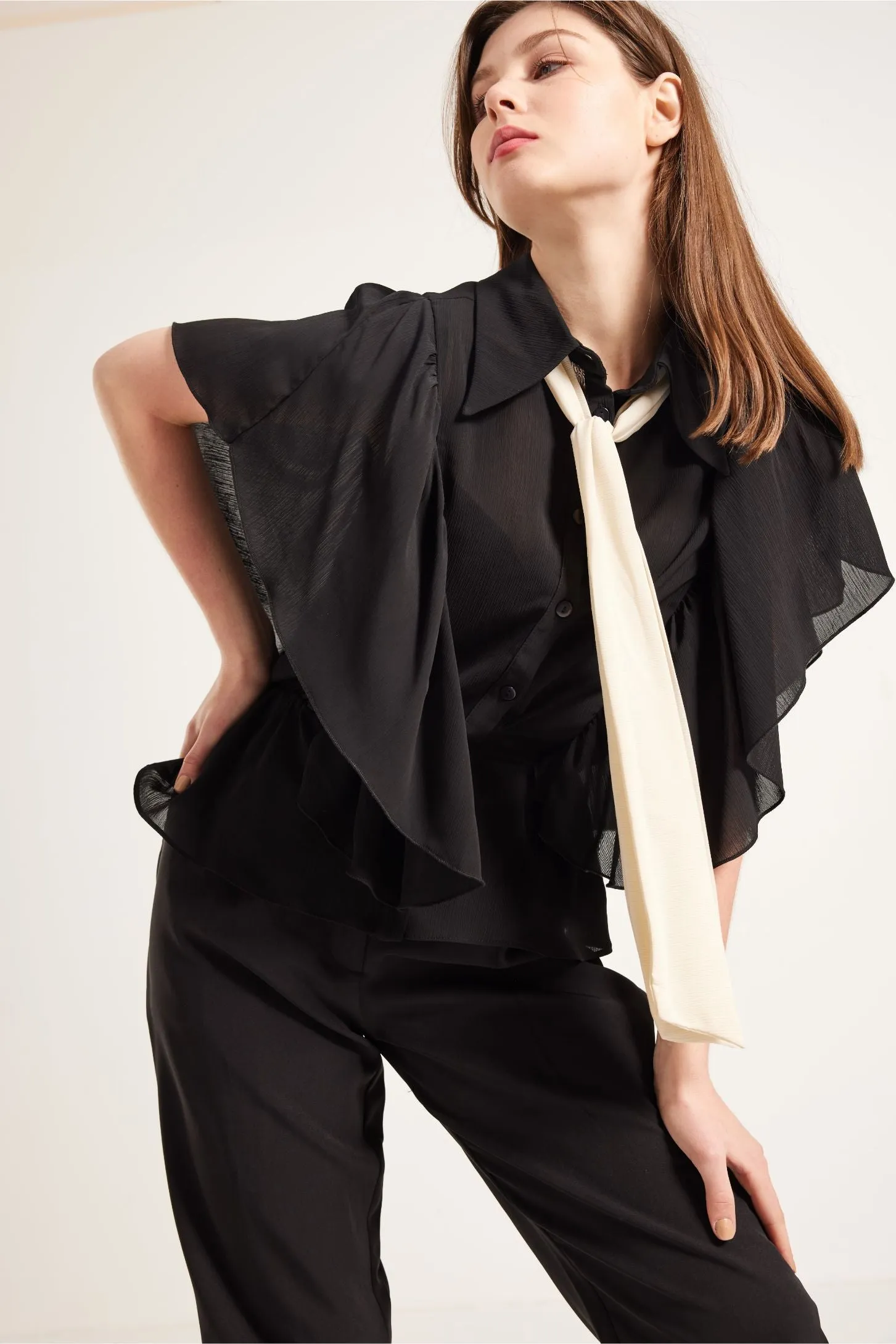 NECK TIE CHIFFON BLOUSE