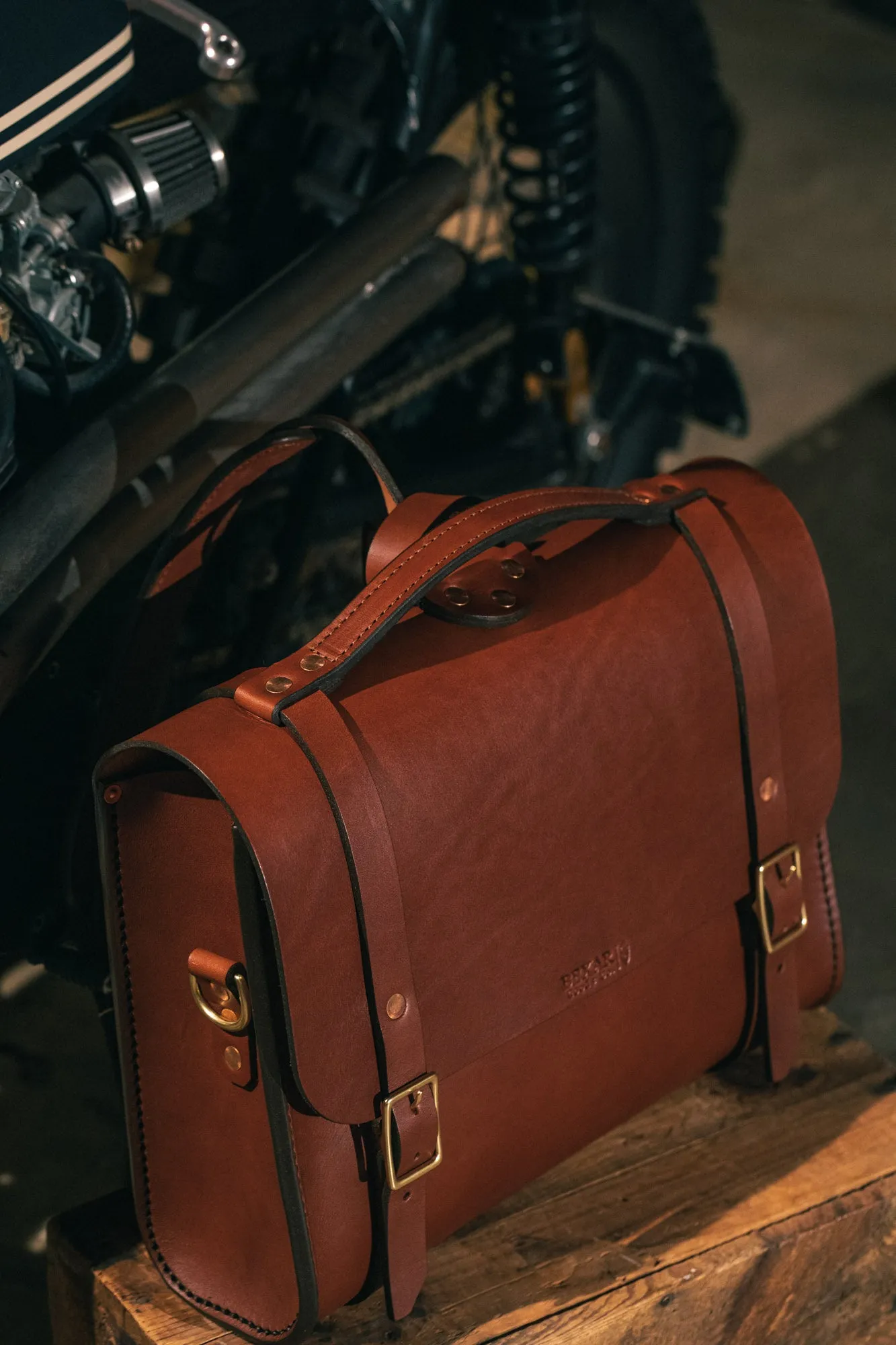 Scratch and Dent Porter Satchel // Medium Brown